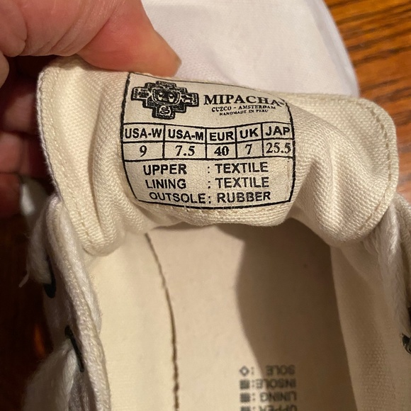 Mipacha Low Top Sneakers - Picture 12 of 14